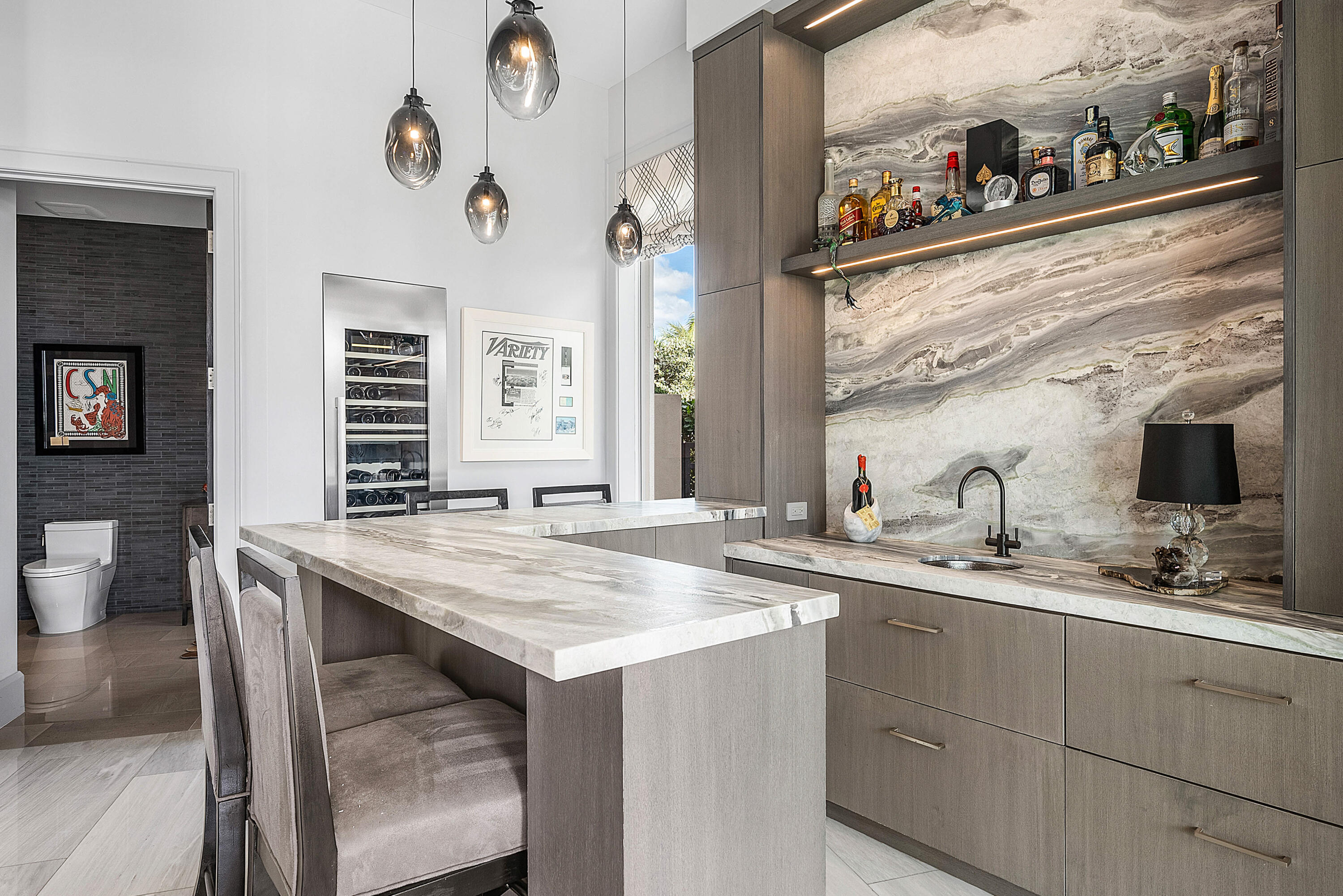 896 Northeast Mulberry Drive Boca Raton, FL 33487 - Photo 28 of 75 Bar