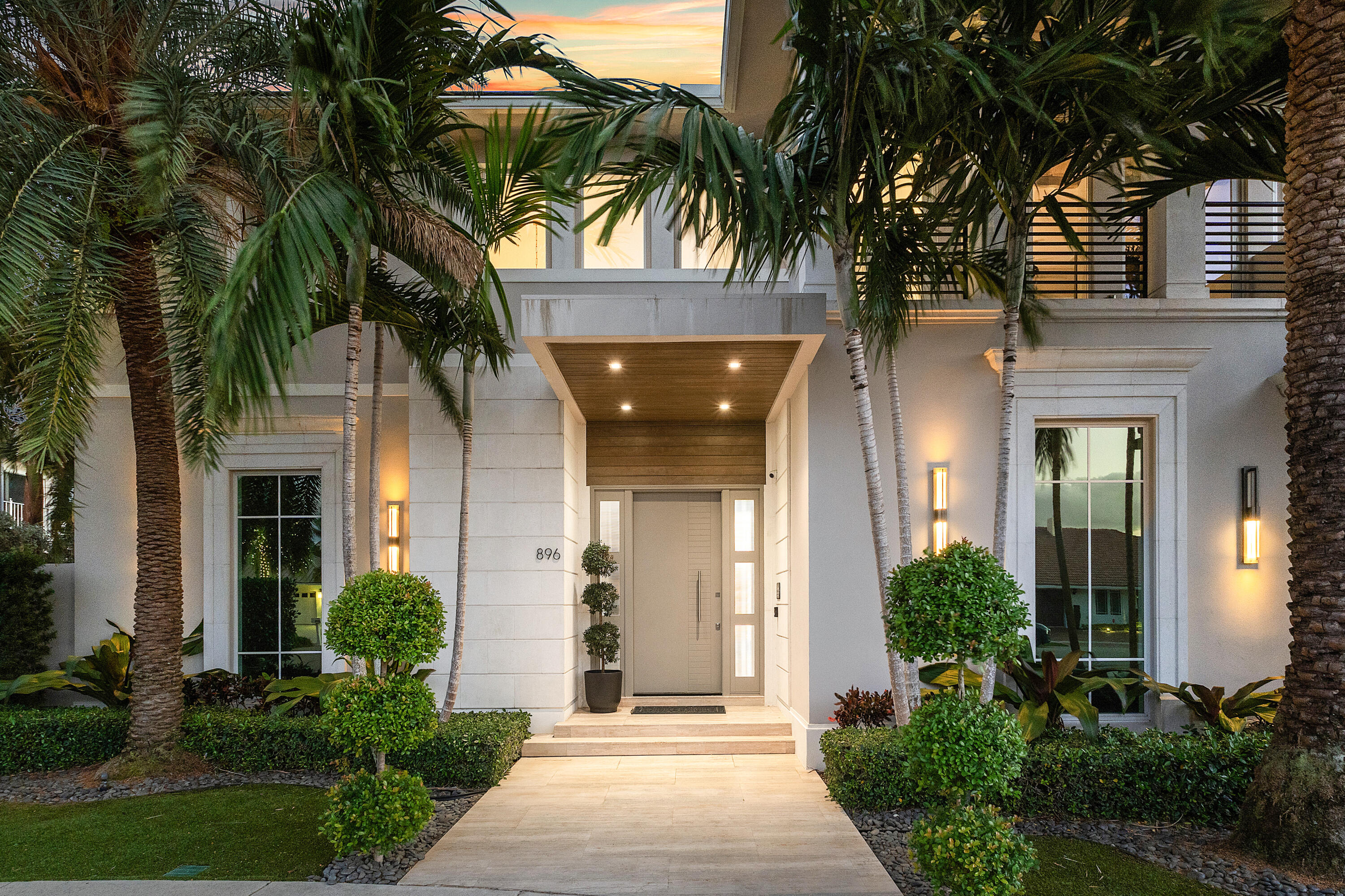 896 Northeast Mulberry Drive Boca Raton, FL 33487 - Photo 7 of 75 Entrance- Twilight