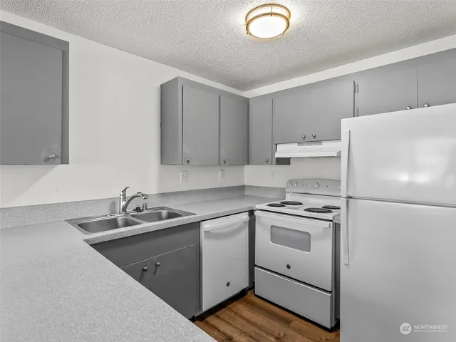 $5,100,000 | 210 Bethel Street Northeast, Olympia, WA 98506