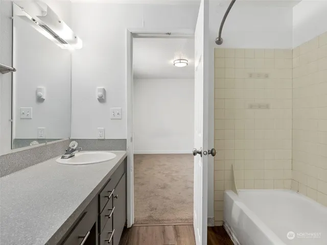 $5,100,000 | 210 Bethel Street Northeast, Olympia, WA 98506