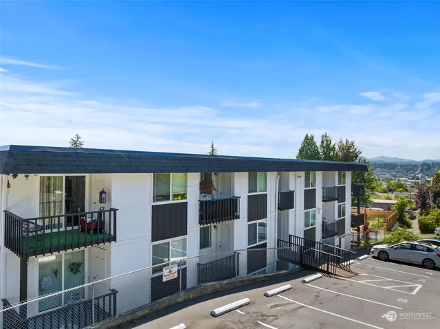 $5,100,000 | 210 Bethel Street Northeast, Olympia, WA 98506