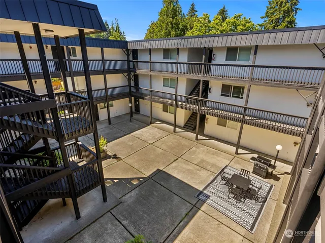 $5,100,000 | 210 Bethel Street Northeast, Olympia, WA 98506