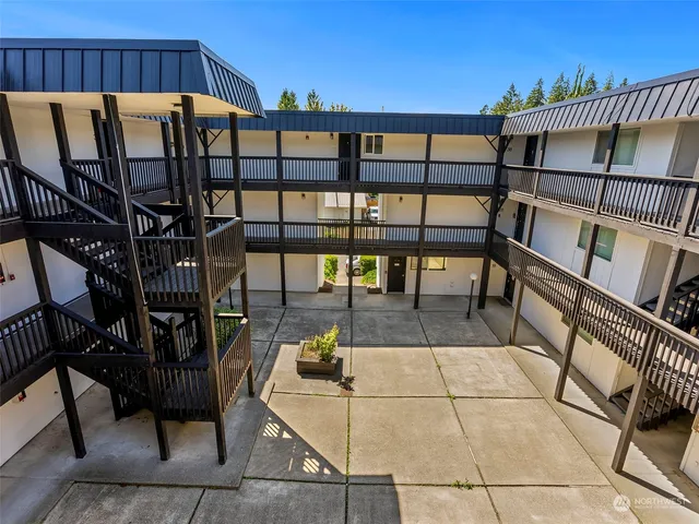 $5,100,000 | 210 Bethel Street Northeast, Olympia, WA 98506
