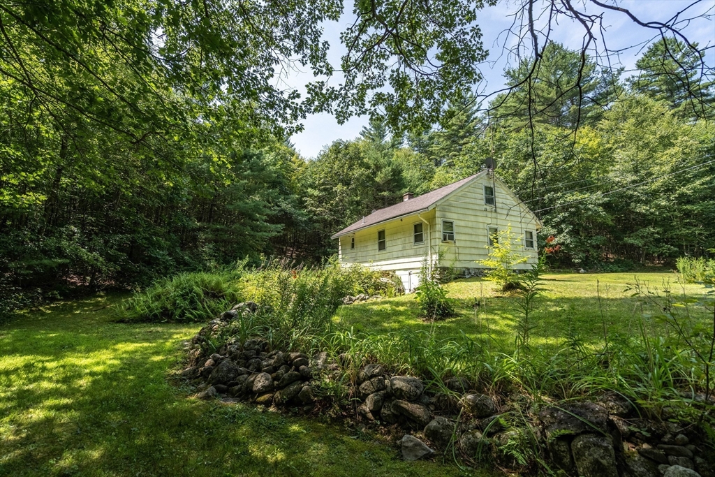 211 Ball Hill Road Princeton, MA 01541 - Photo 2 of 39