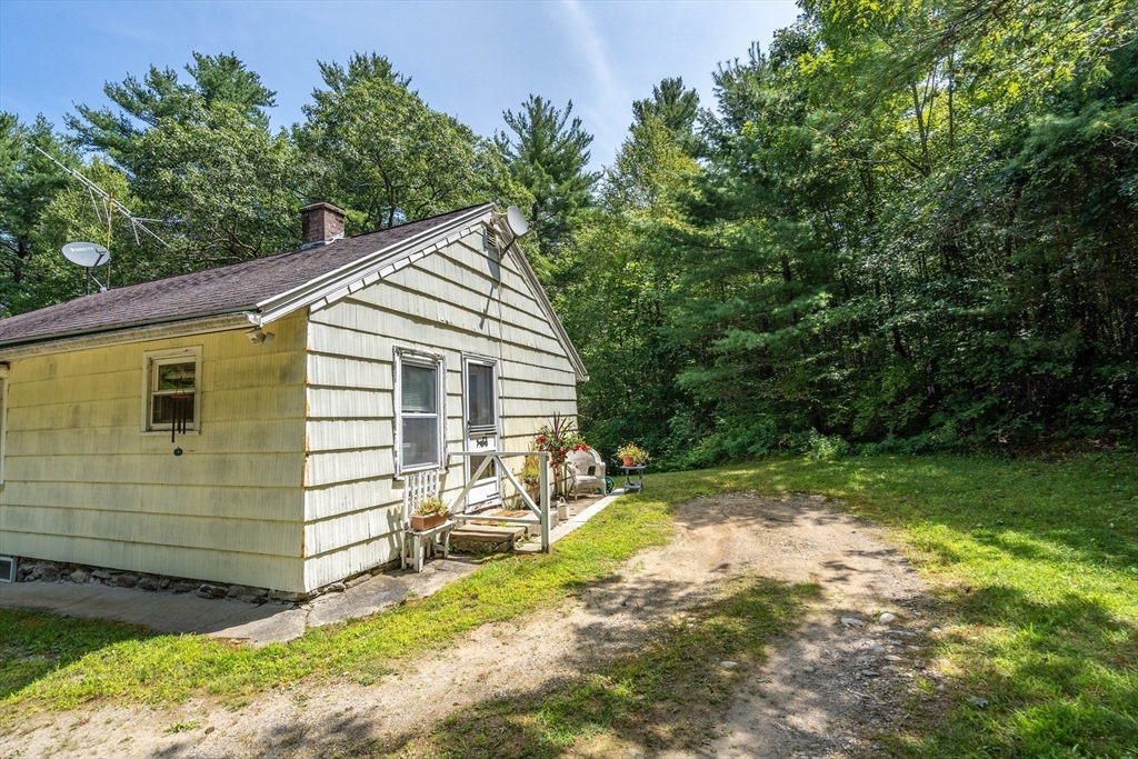 211 Ball Hill Road Princeton, MA 01541 - Photo 21 of 39