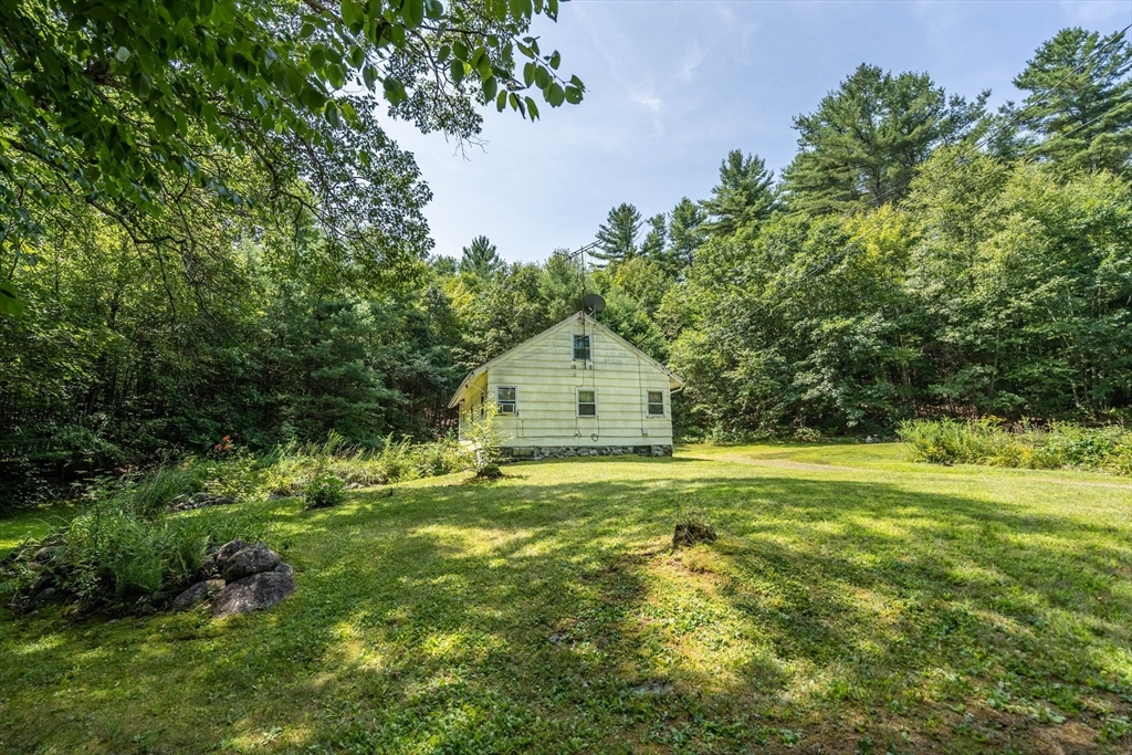 211 Ball Hill Road Princeton, MA 01541 - Photo 24 of 39