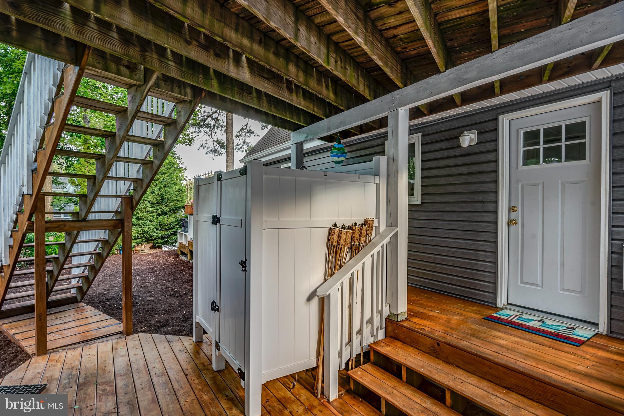 28 Drawbridge Road Ocean Pines, MD 21811 - Photo 32 of 104 Outside shower