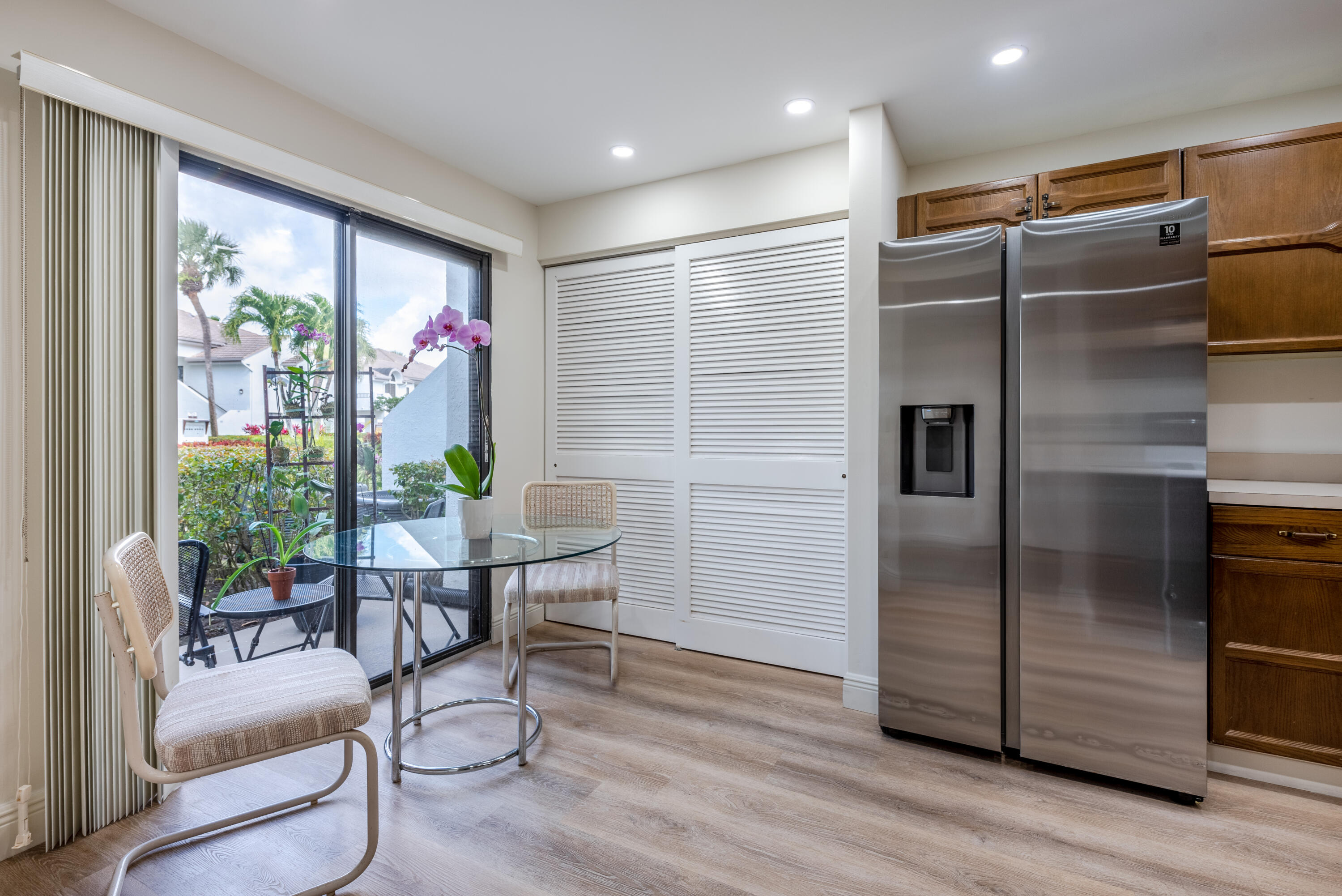 7527 Glendevon Lane, Unit 803 Delray Beach, FL 33446 - Photo 4 of 35 a outdoor space with furniture