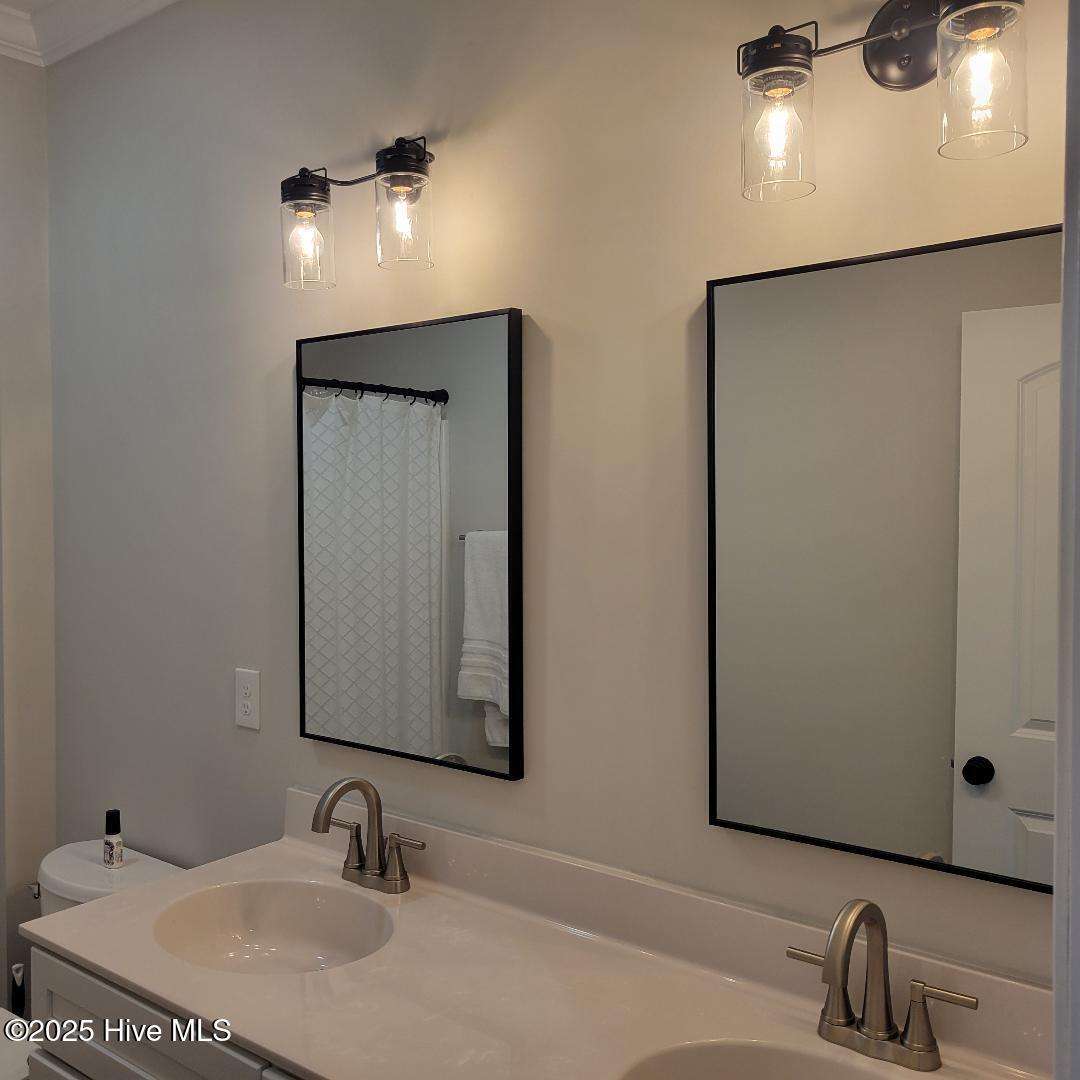 4450 Sheppard Mill Road Robersonville, NC 27871 - Photo 29 of 43 4450 upstairs bath