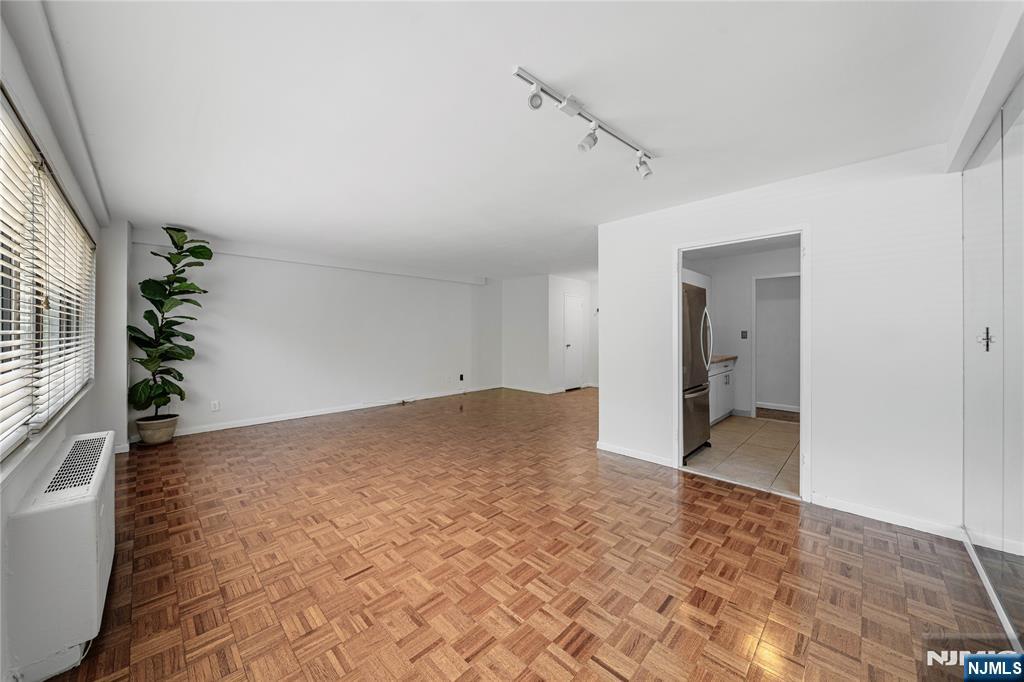1375 River Road, Unit 2B Edgewater, NJ 07020 - Photo 14 of 30