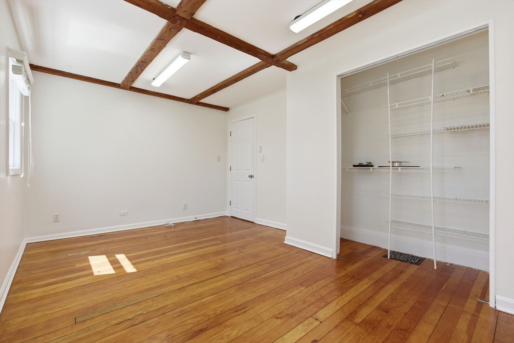 10 Avila Road Billerica, MA 01821 - Photo 14 of 31