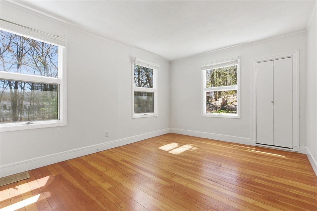 10 Avila Road Billerica, MA 01821 - Photo 17 of 31