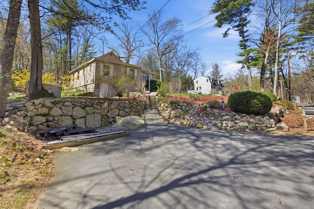 10 Avila Road Billerica, MA 01821 - Photo 26 of 31