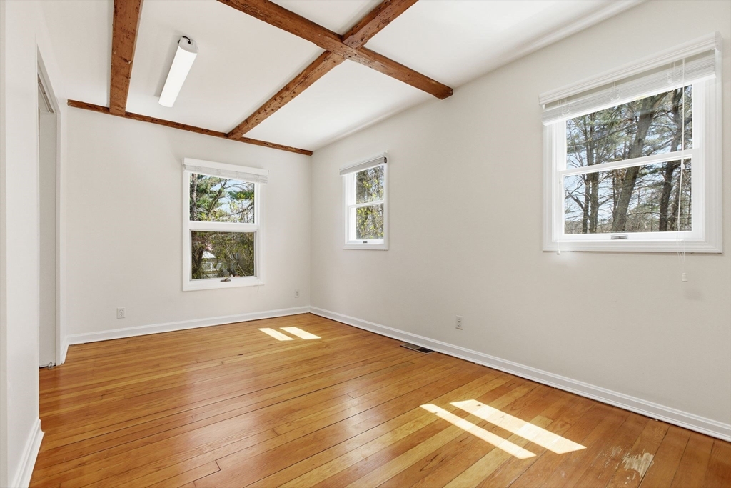 10 Avila Road Billerica, MA 01821 - Photo 8 of 31