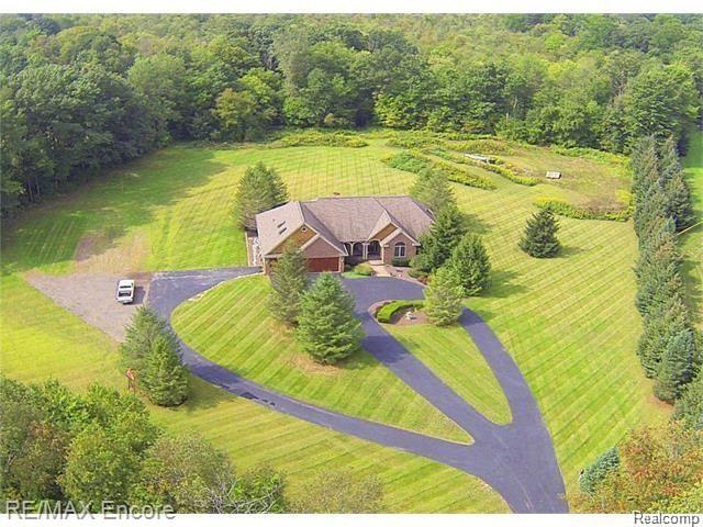 8629 Sashabaw Road Clarkston, MI 48348 - Photo 3 of 34 Custom Built Private Retreat with a total of 5300 finished living space