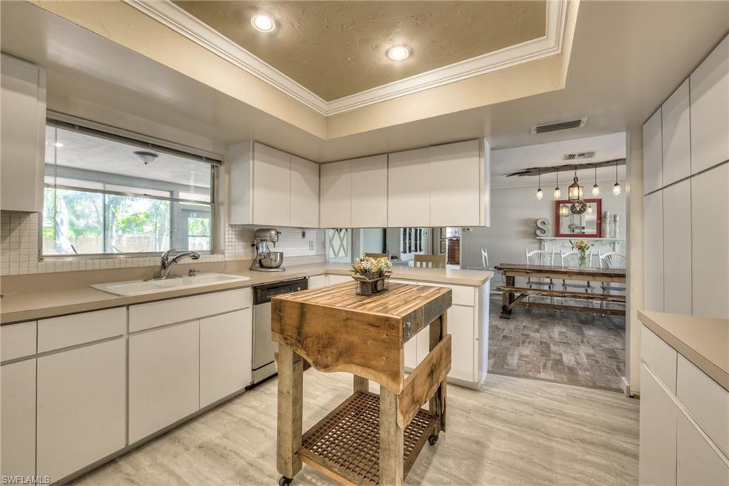 3949 West Riverside Drive Fort Myers, FL 33901 - Photo 13 of 30 Gallery Image 13