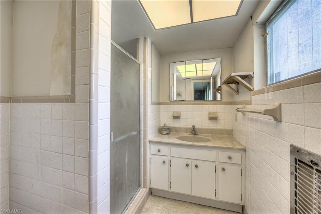 3949 West Riverside Drive Fort Myers, FL 33901 - Photo 21 of 30 Gallery Image 21