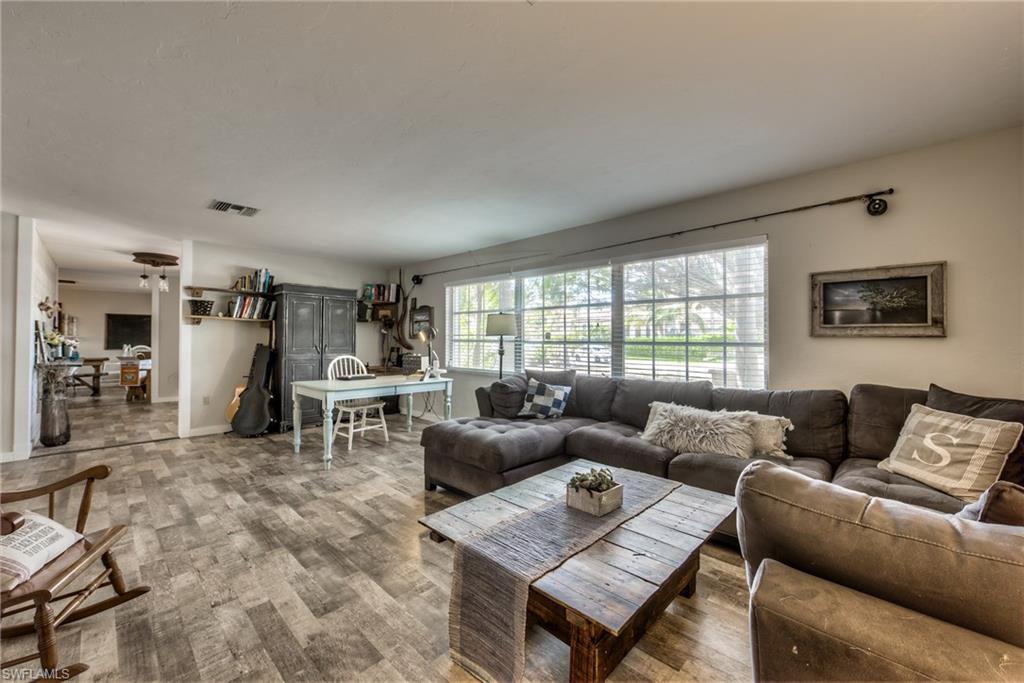 3949 West Riverside Drive Fort Myers, FL 33901 - Photo 6 of 30 Gallery Image 6