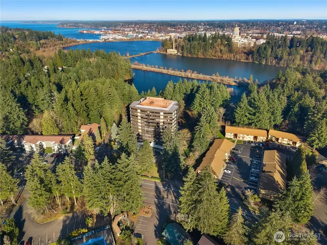 $495,000 | 1910 Evergreen Park Drive Southwest, Unit 903, Olympia, WA 98502