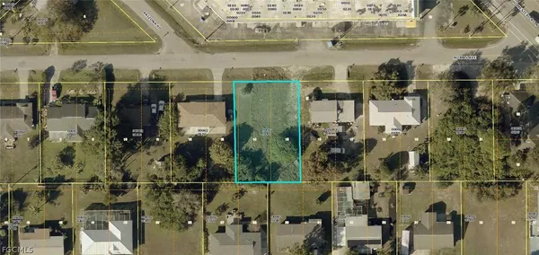 $35,000 | 906 Adams Avenue, Lehigh Acres, FL 33936