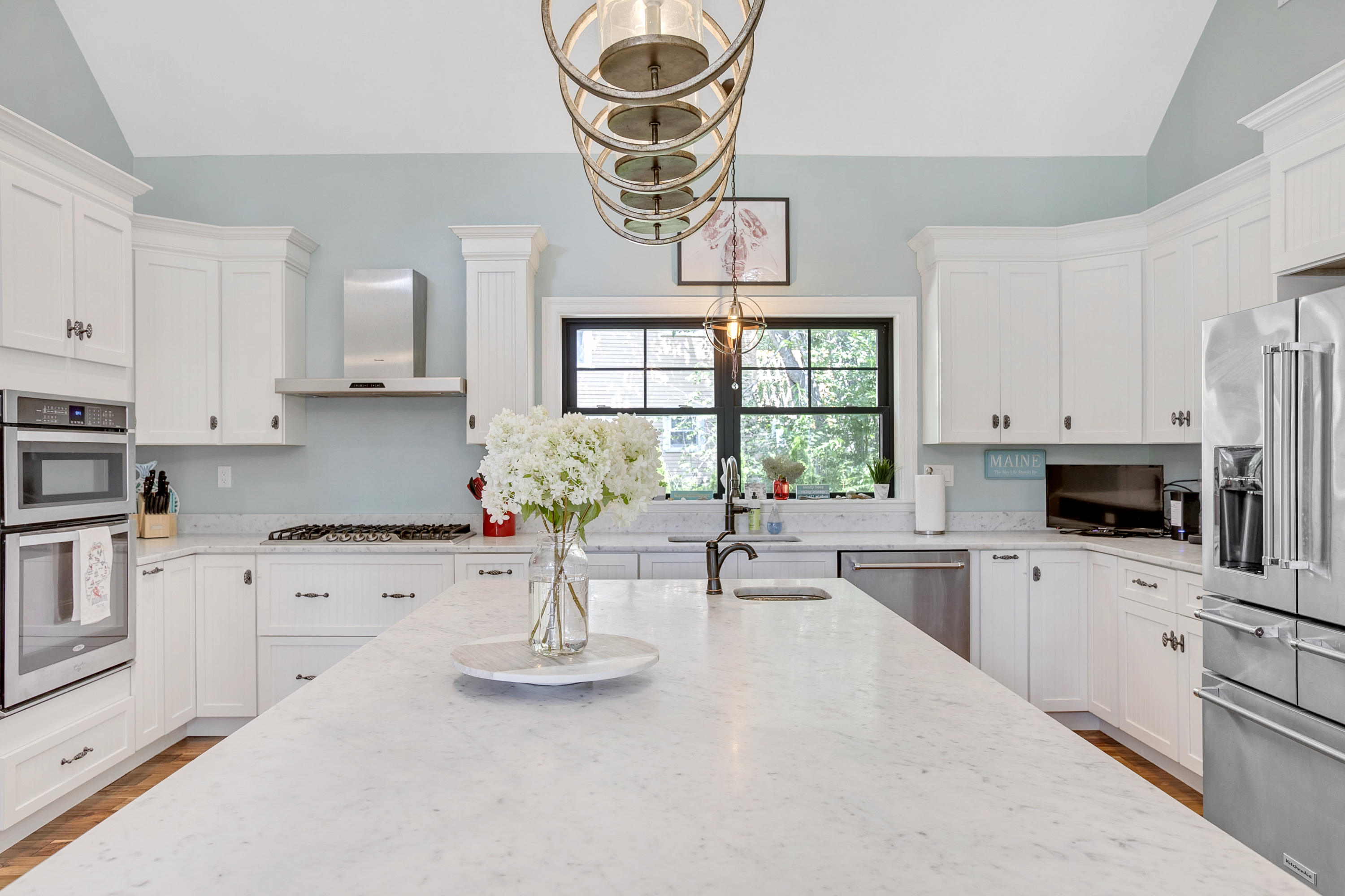 34 Lands End Road Kennebunkport, ME 04046 - Photo 3 of 39 packmaynard_hmaynard_24landsendkennebunk