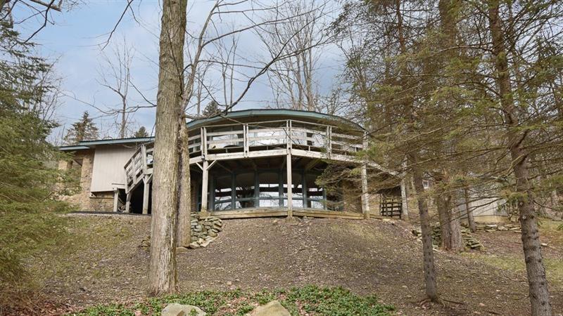 2498 County Line Road Champion, PA 15622 - Photo 1 of 25