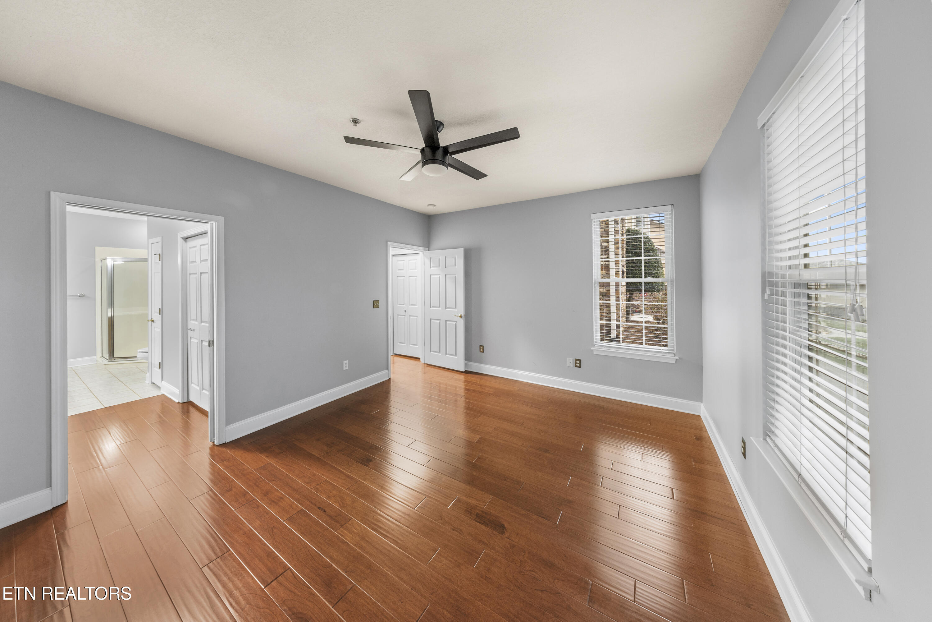 565 Rarity Bay Parkway, Unit 102 Vonore, TN 37885 - Photo 19 of 40 L40A4511