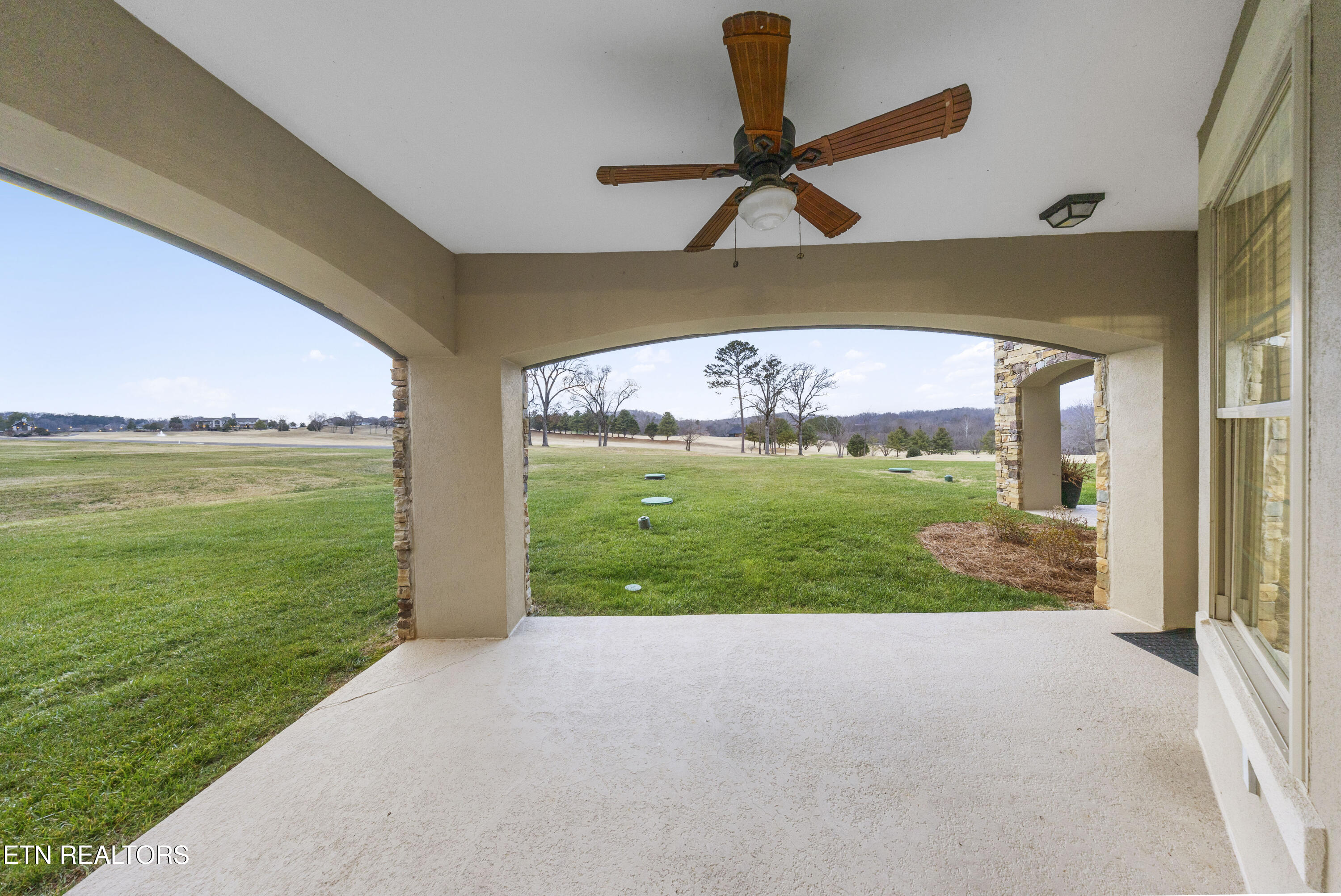 565 Rarity Bay Parkway, Unit 102 Vonore, TN 37885 - Photo 29 of 40 L40A4582