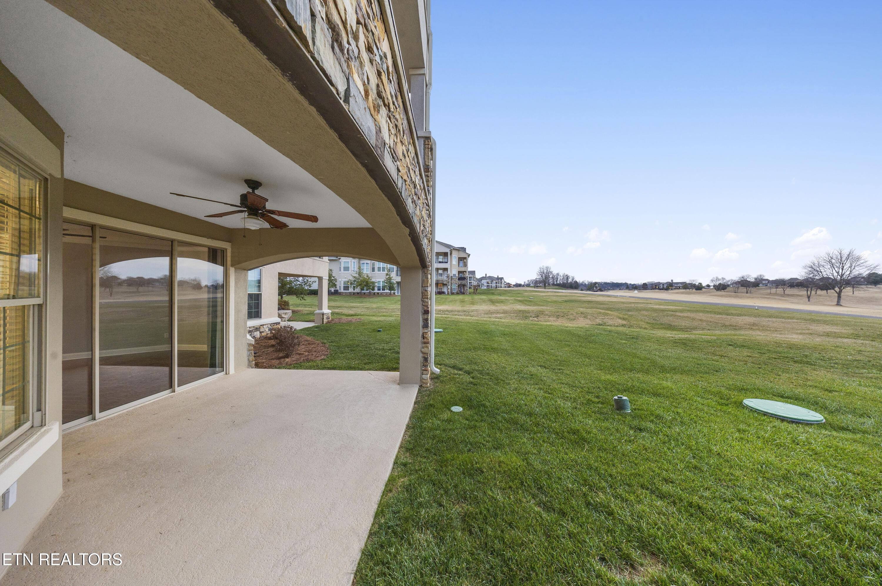 565 Rarity Bay Parkway, Unit 102 Vonore, TN 37885 - Photo 30 of 40 L40A4579