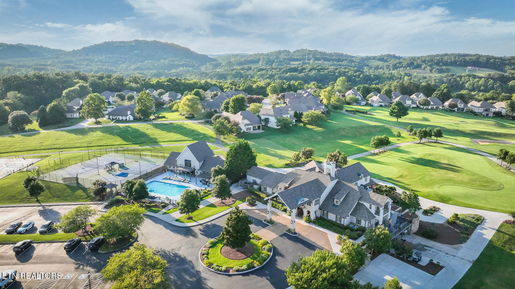 565 Rarity Bay Parkway, Unit 102 Vonore, TN 37885 - Photo 33 of 40 IMG_0095