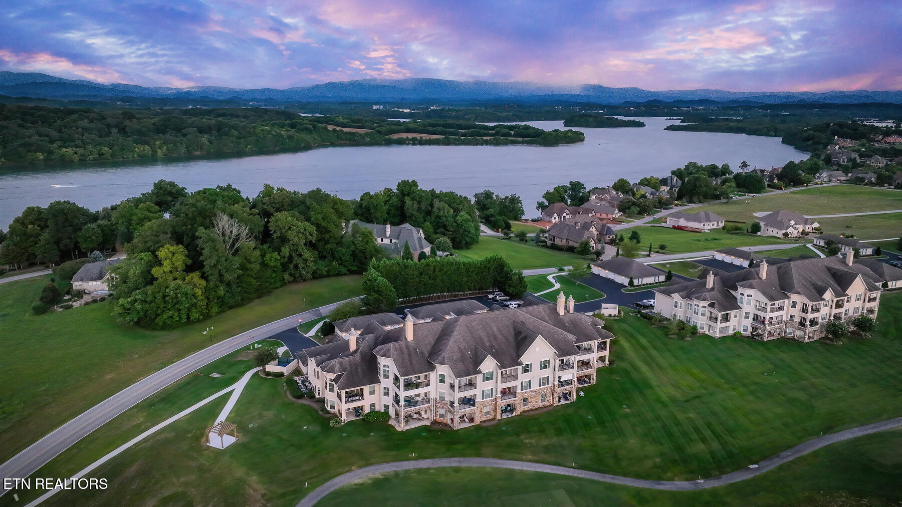 565 Rarity Bay Parkway, Unit 102 Vonore, TN 37885 - Photo 39 of 40 IMG_0089