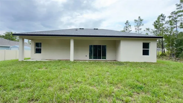 front view of house with a yard