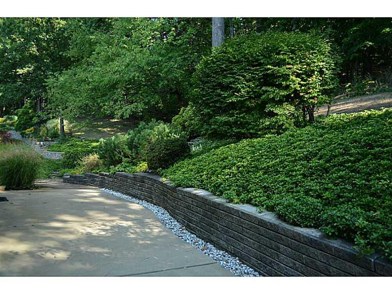 125 Berwyn Road Pittsburgh, PA 15237 - Photo 15 of 16 Patio/Deck.