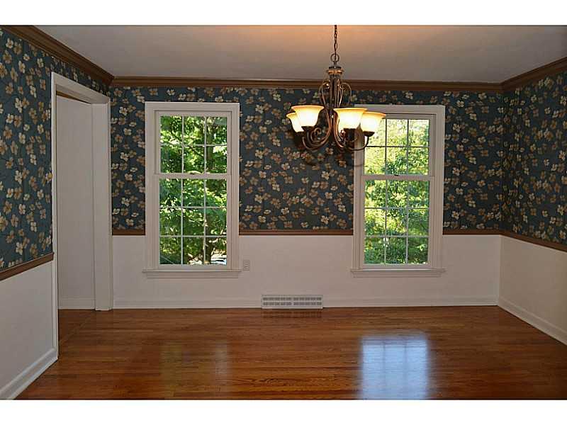 125 Berwyn Road Pittsburgh, PA 15237 - Photo 4 of 16 Dining Room.