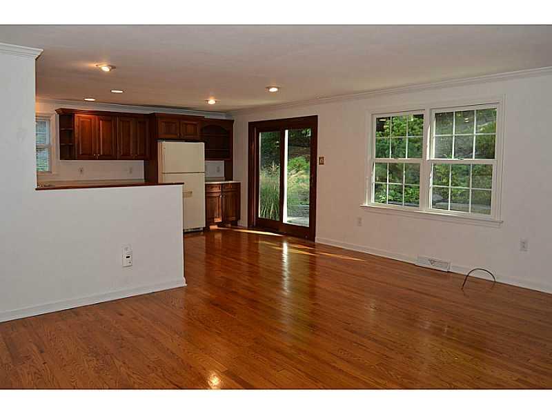125 Berwyn Road Pittsburgh, PA 15237 - Photo 7 of 16 Family Room.