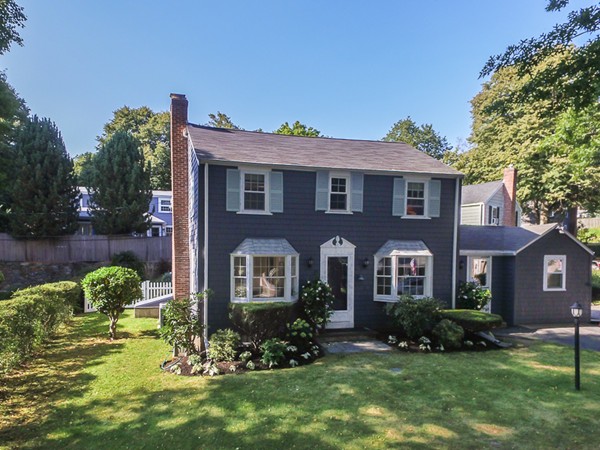 10 Sagamore Road Marblehead, MA 01945 - Photo 25 of 25 Gallery Image 25