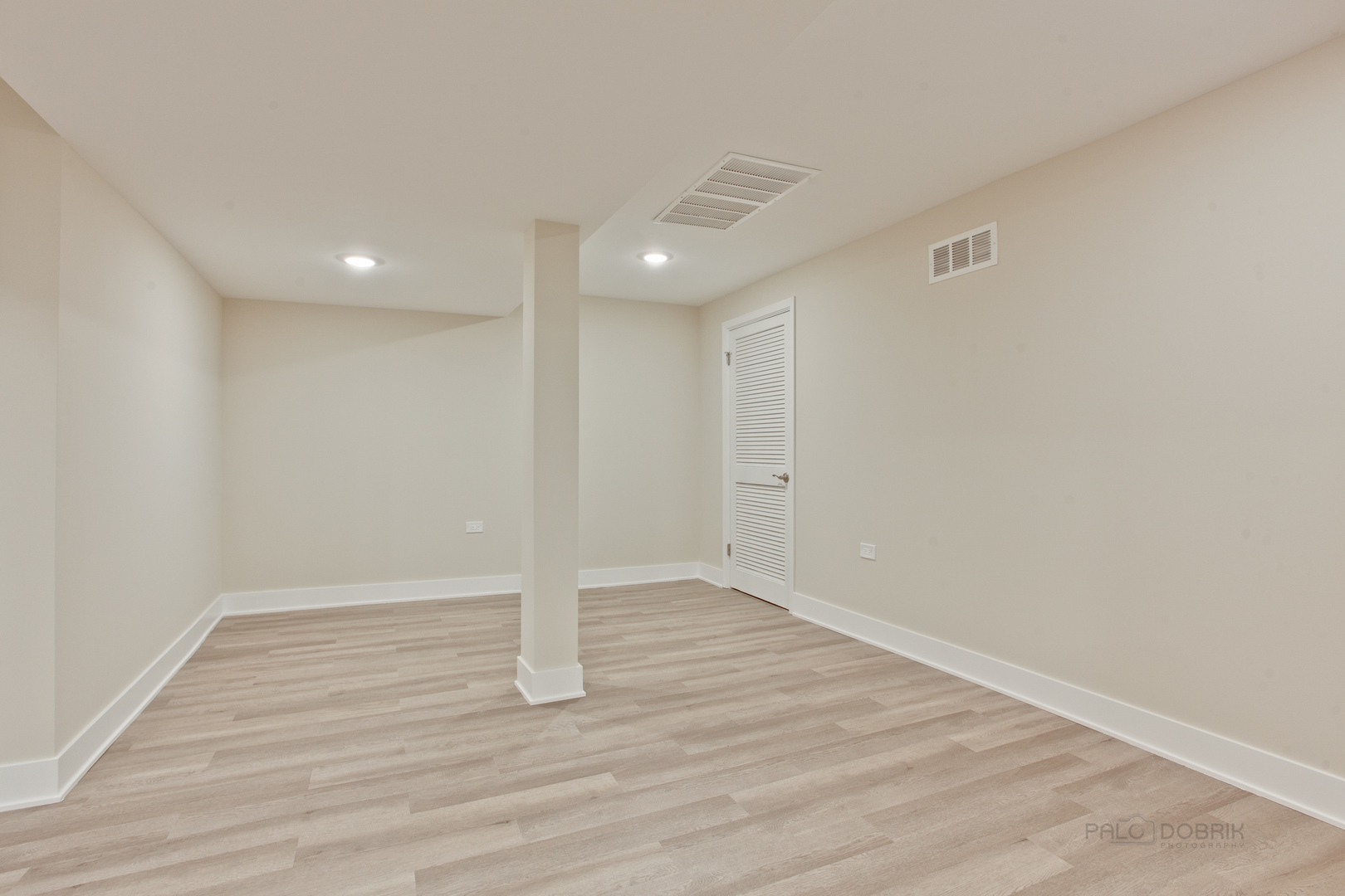 3029 Rennes Court Northbrook, IL 60062 - Photo 32 of 40 Gallery Image 32