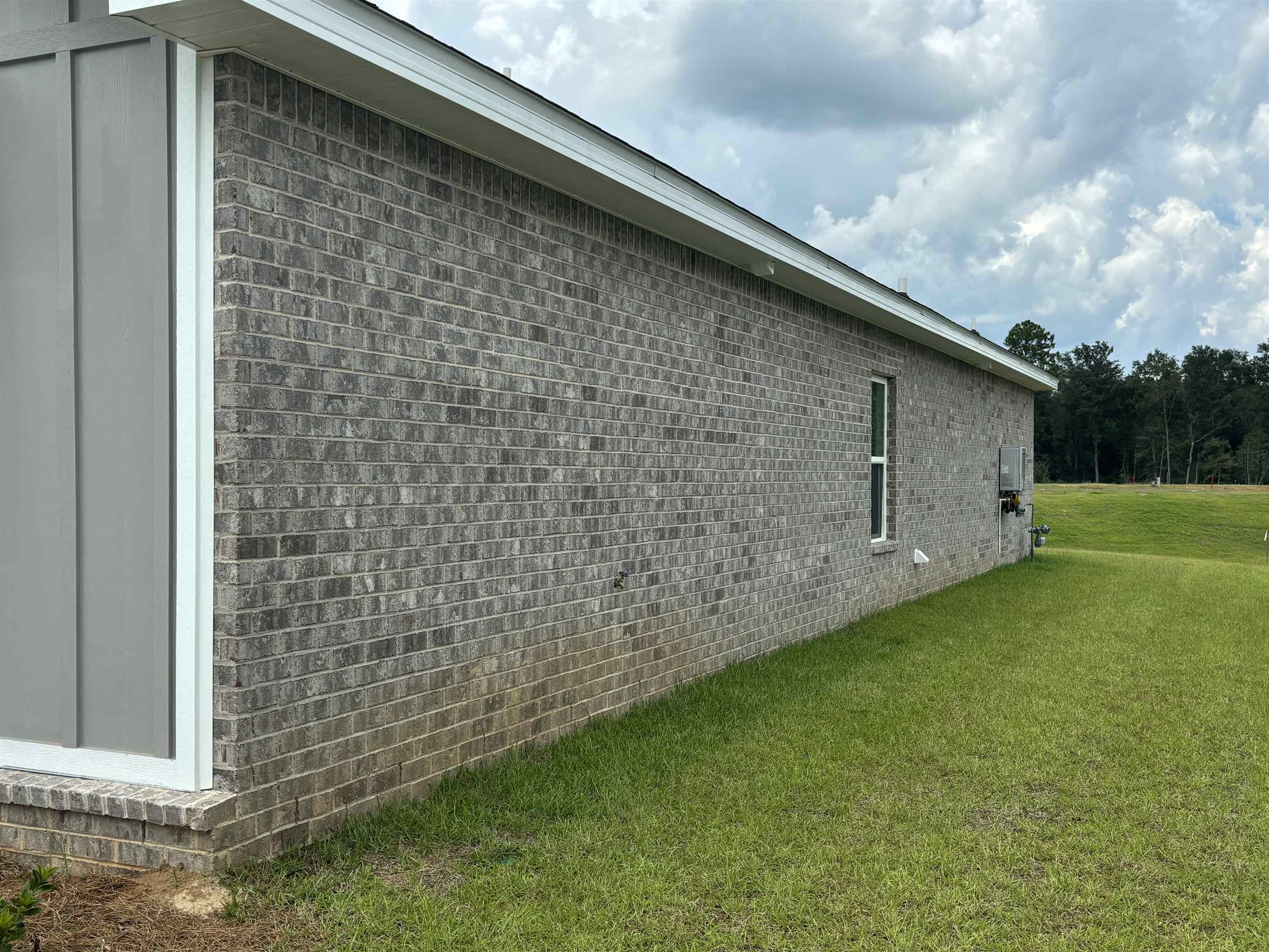 32256 Lexington Drive Daphne, AL 36527 - Photo 8 of 23 Brick Right Side of Home