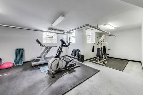 $269,900 | 4544 North Sacramento Avenue, Unit 2, Chicago, IL 60625