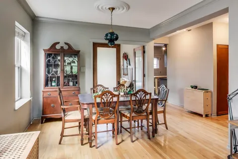 $269,900 | 4544 North Sacramento Avenue, Unit 2, Chicago, IL 60625