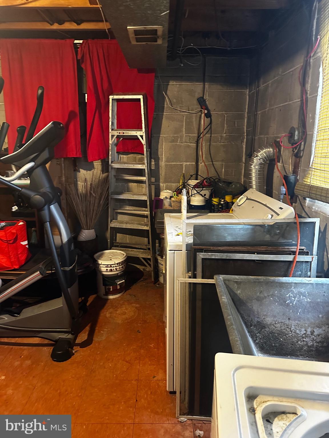 6110 Talles Road Baltimore, MD 21207 - Photo 24 of 31 a view of a room with gym equipment