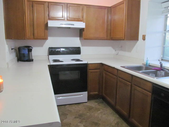 7905 West Thunderbird Road, Unit 308 Peoria, AZ 85381 - Photo 9 of 18 Kitchen