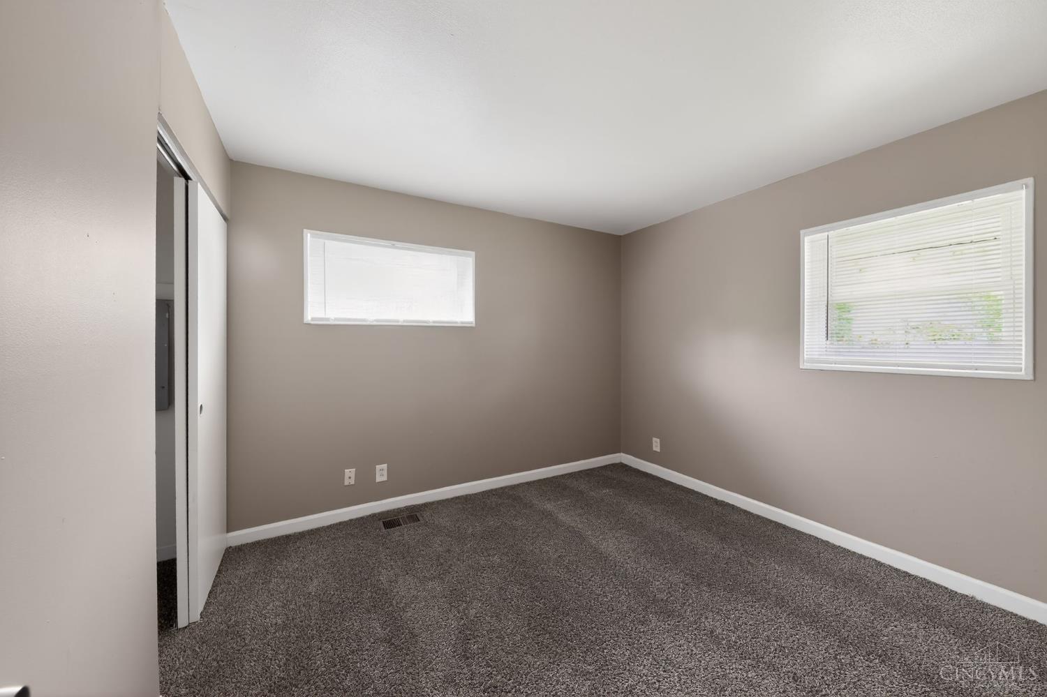 8779 Daly Road Cincinnati, OH 45231 - Photo 20 of 30 Gallery Image 20