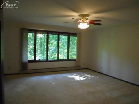 6060 Pinkerton Road Vassar, MI 48768 - Photo 4 of 16 20265519-3.JPG