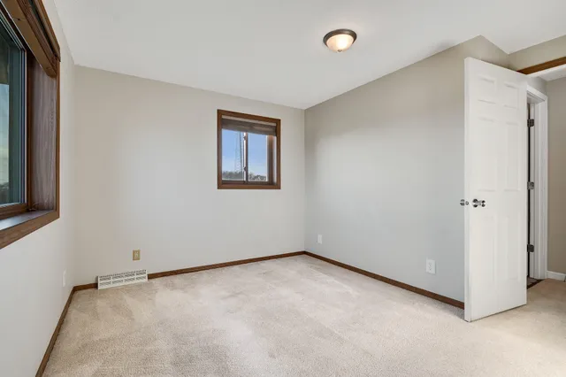 $379,900 | N30555 Church Hill Road, Arcadia, WI 54612