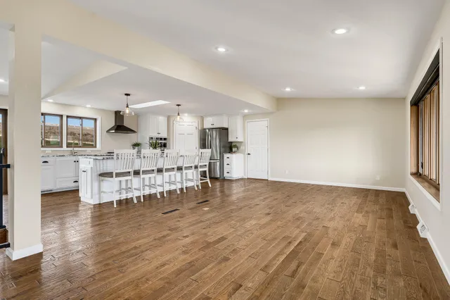 $379,900 | N30555 Church Hill Road, Arcadia, WI 54612