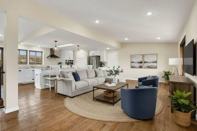 $379,900 | N30555 Church Hill Road, Arcadia, WI 54612