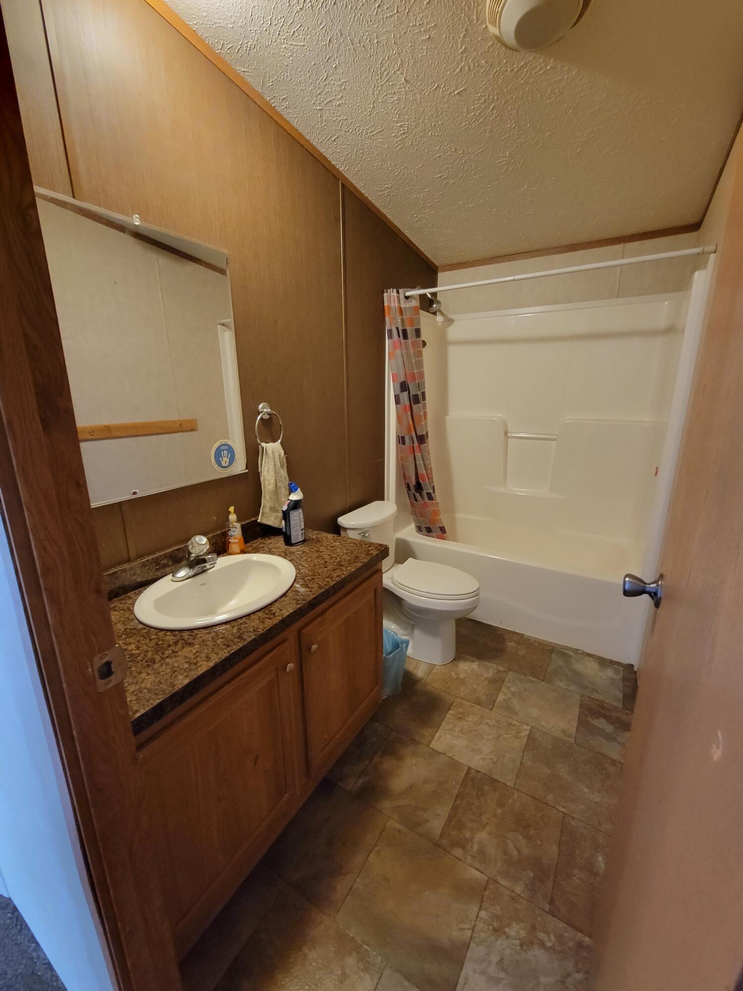 114 Presque Isle Road Mars Hill, ME 04758 - Photo 25 of 32 Bath 2