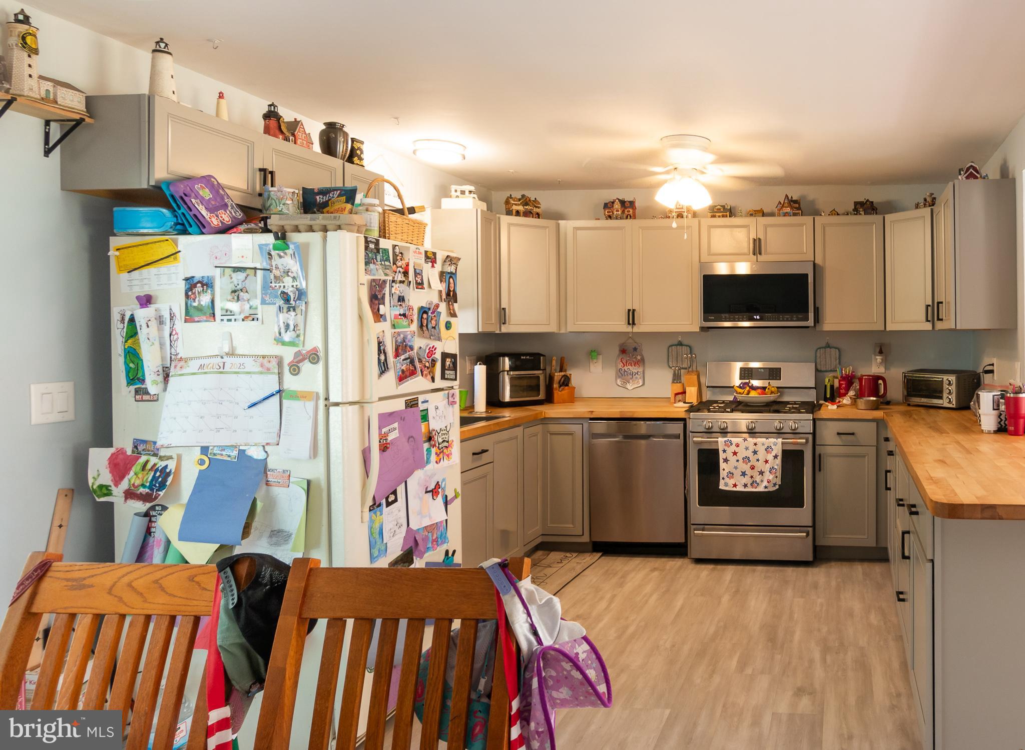 256 Ridge Road Browns Mills, NJ 08015 - Photo 9 of 51