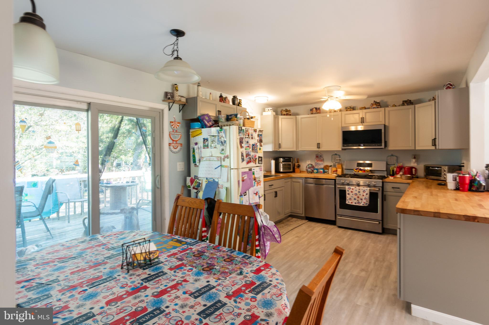 256 Ridge Road Browns Mills, NJ 08015 - Photo 10 of 51